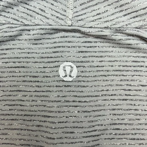 Lululemon Surge Quarter Zip Pullover Long Sleeve Shirt Gray Striped Mens Medium - Picture 9 of 9